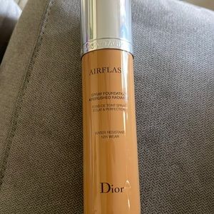 New 3.5N Dior Airflash Foundation 3.5N